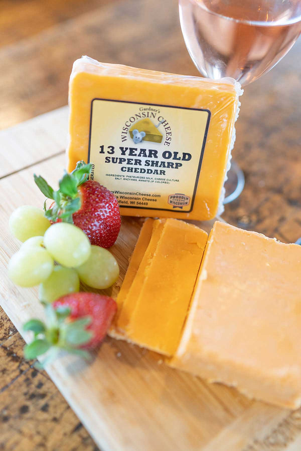 Deppeler's Cheddar Cheese – Aged